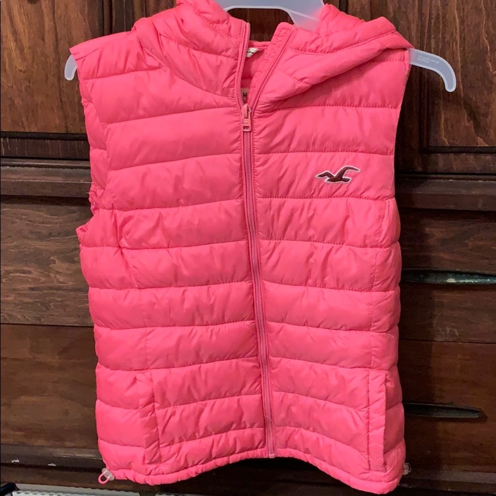 Hollister vest